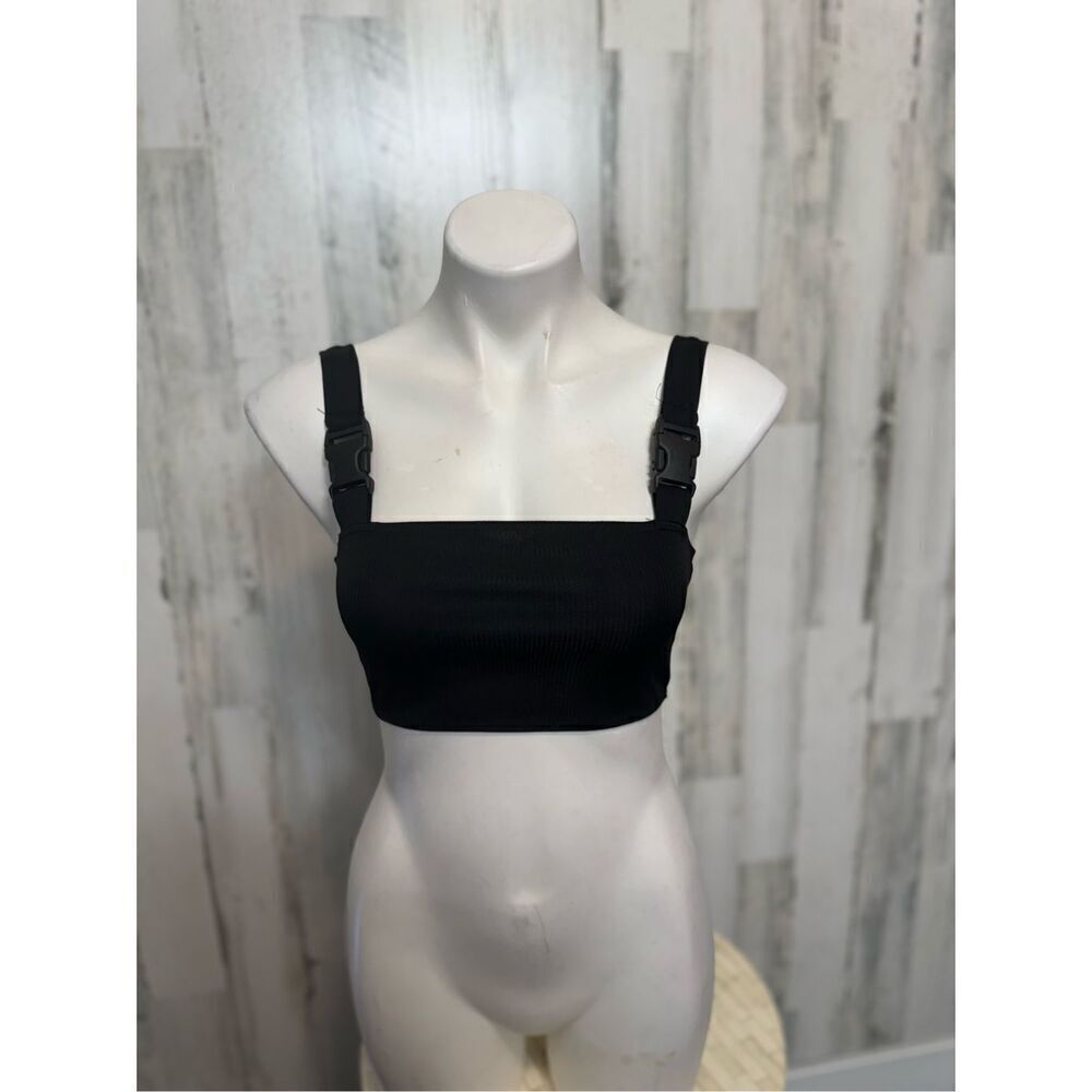Black crop top